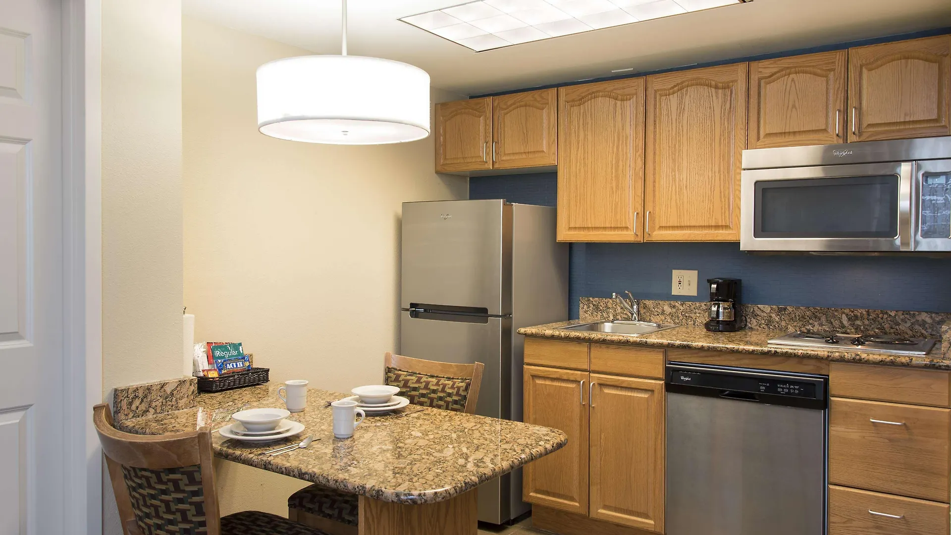 Homewood Suites Columbus - Airport Hotel