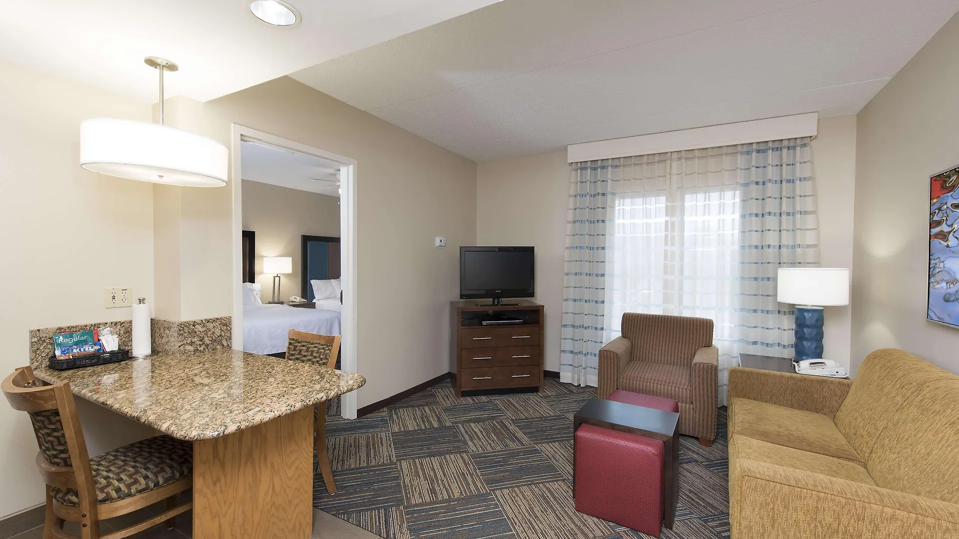Homewood Suites Columbus - Airport 3*,